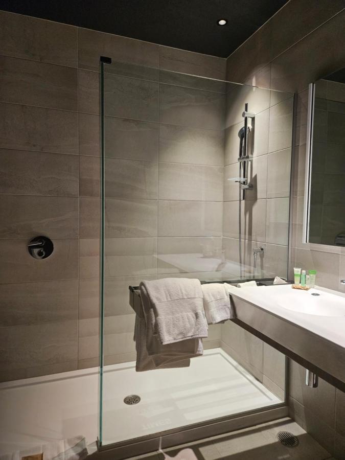 Grand Times Blainville-mirabel Hotel